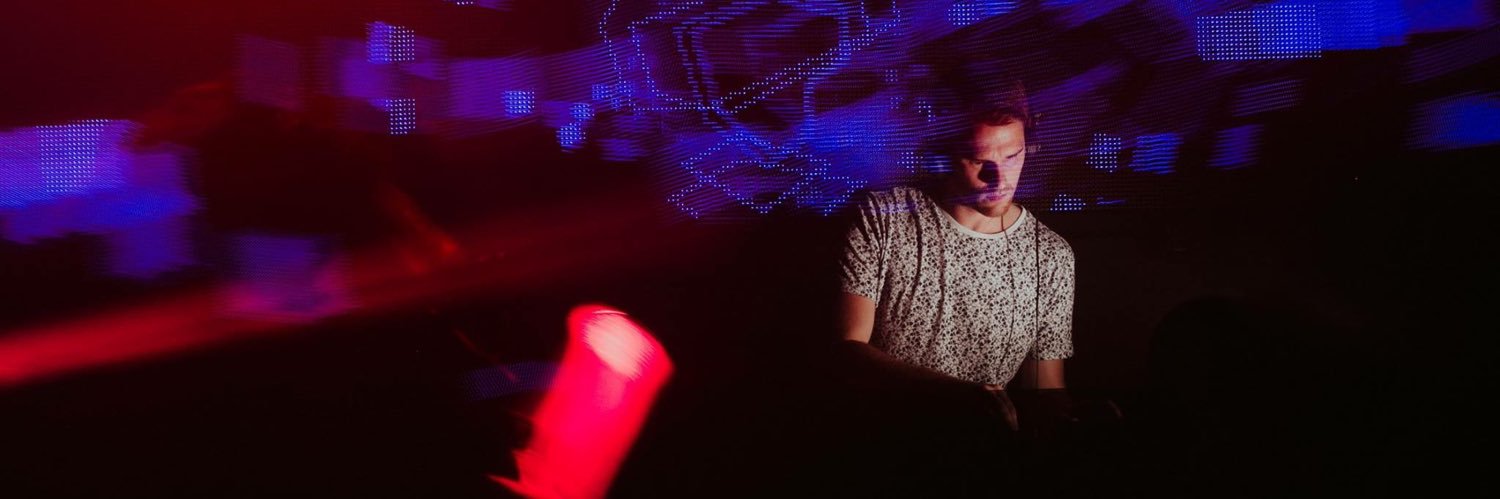 Dale Middleton banner