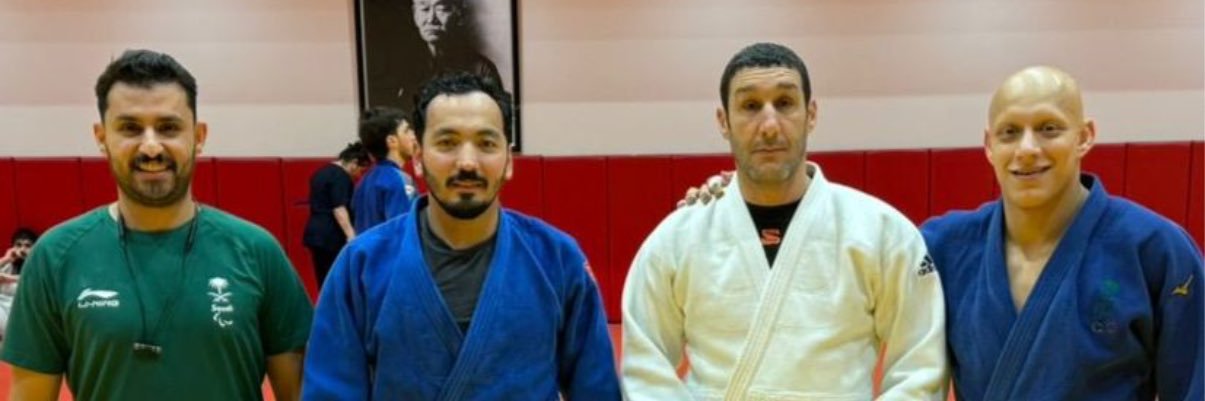 مؤيد البابطين banner