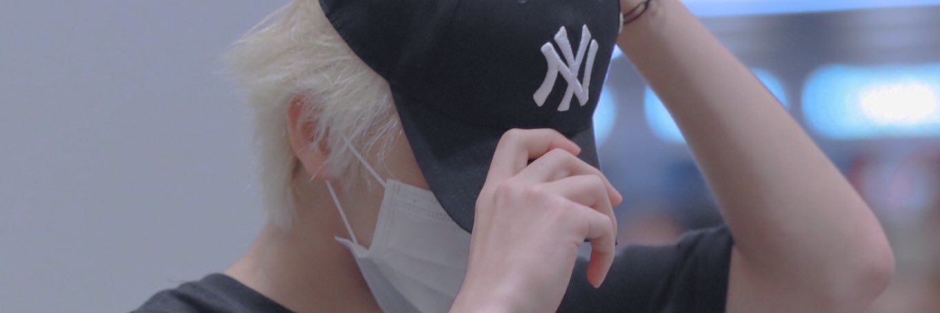 m banner