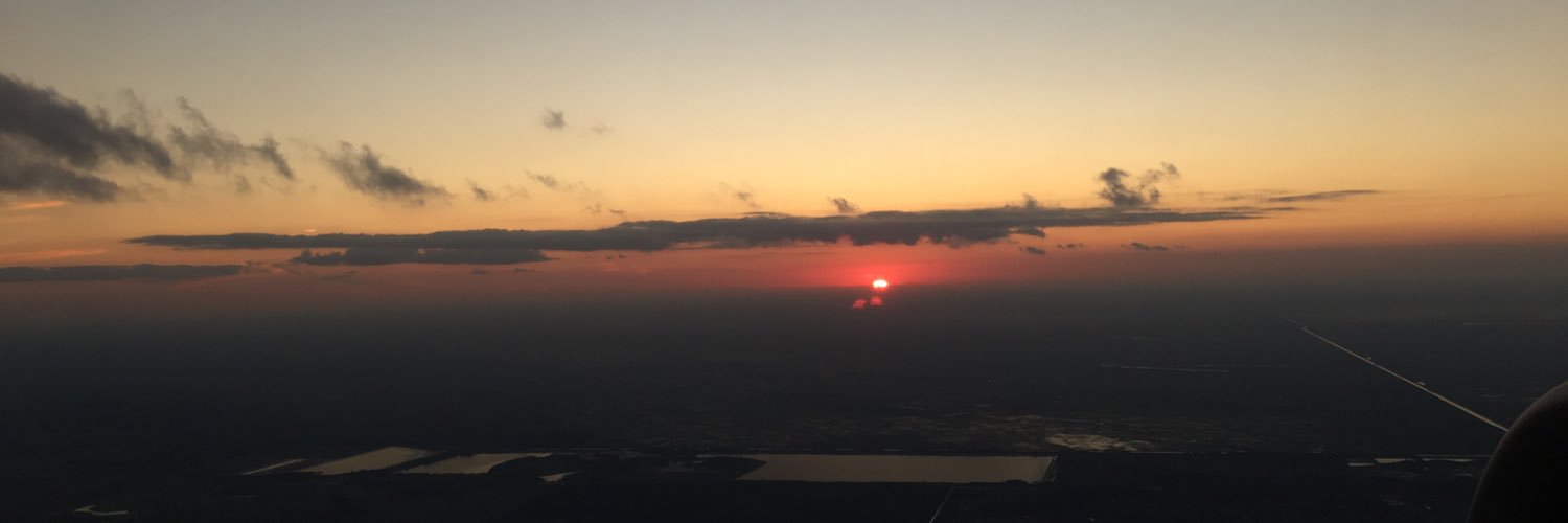 maitterivera_'s profile banner image
