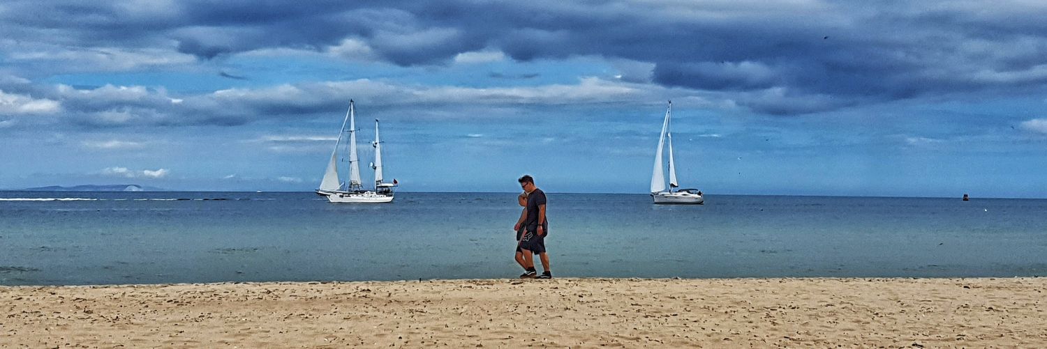 racolnago's profile banner image