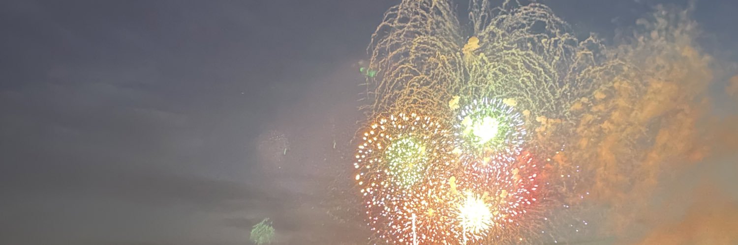 thaliafg's profile banner image