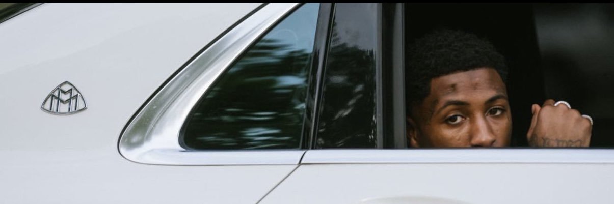 _karikardash's profile banner image