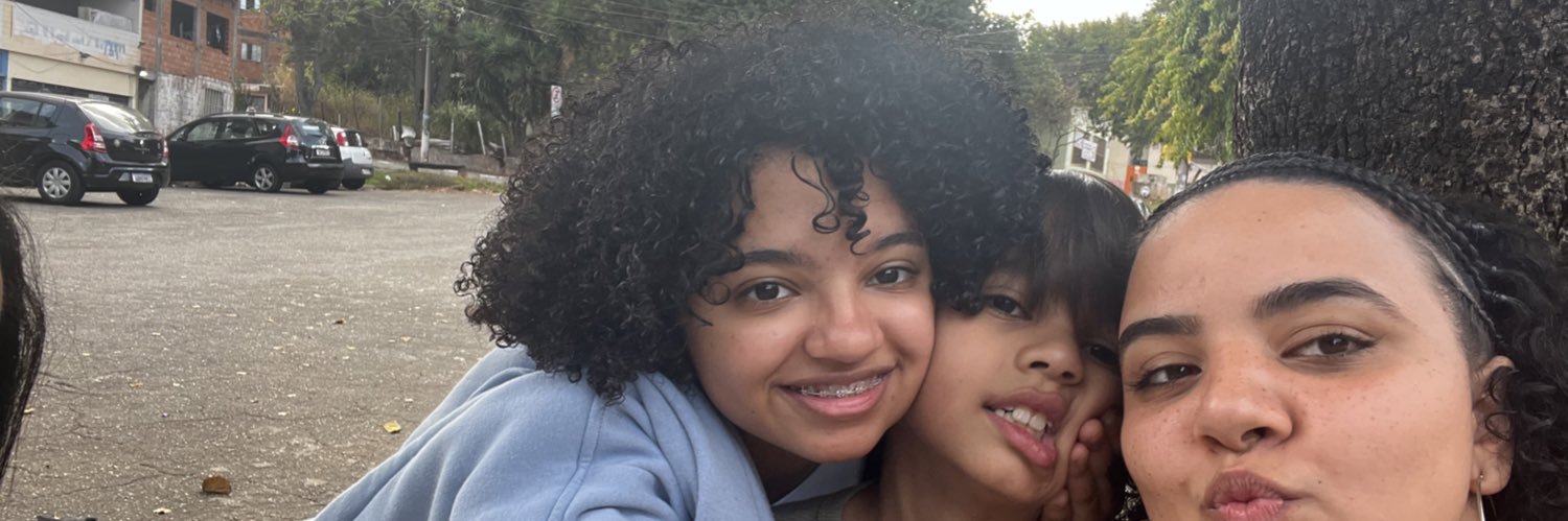 nicollyhlopes's profile banner image