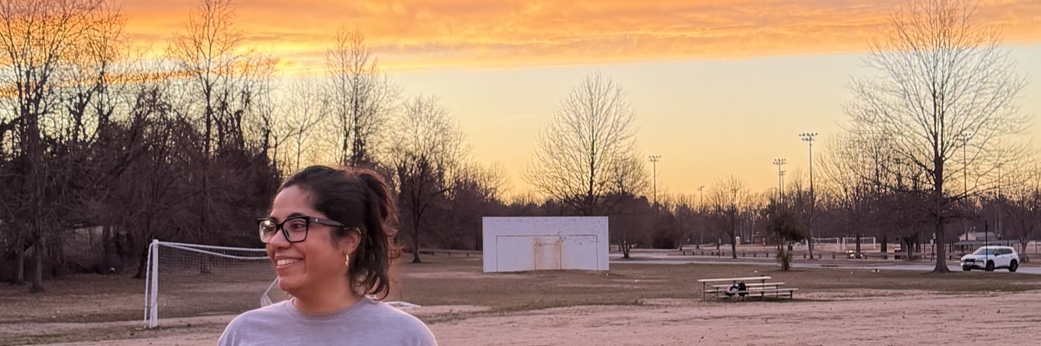 JulioCManriqueA's profile banner image