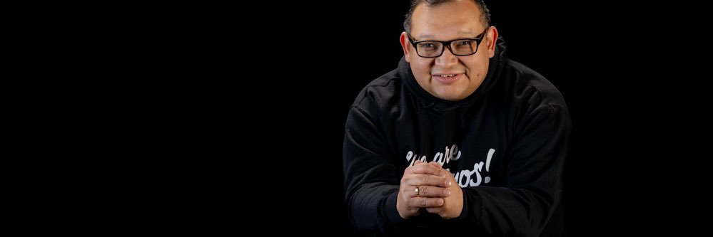 frengyw's profile banner image