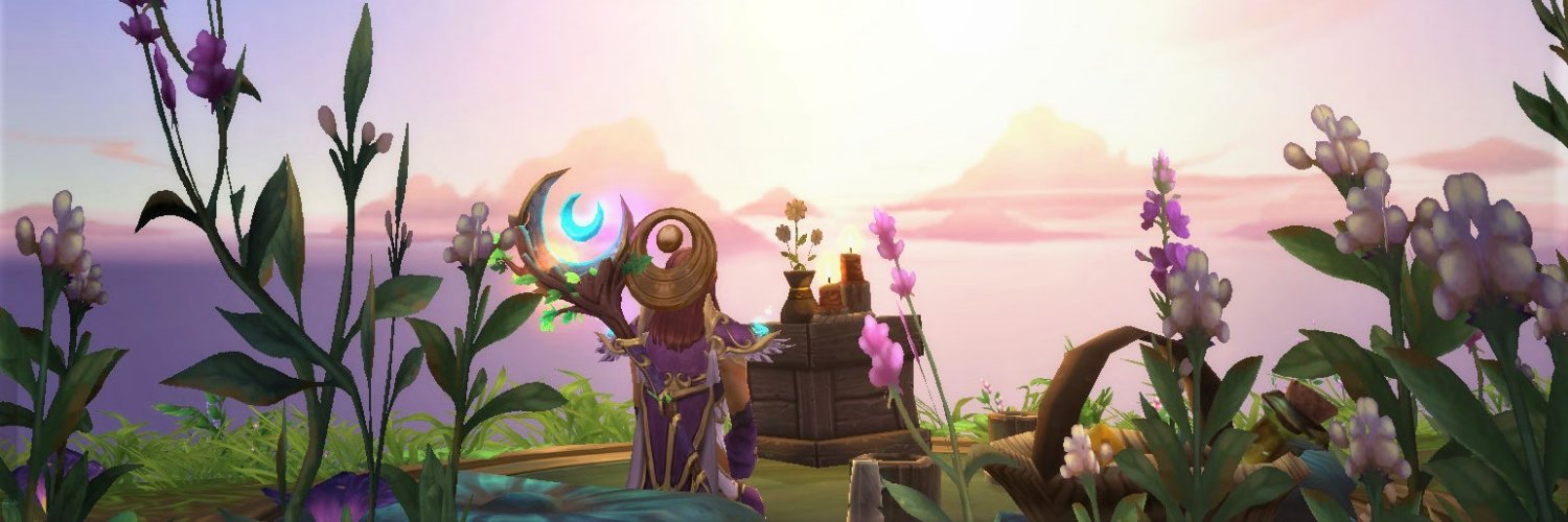 moomae12's profile banner image