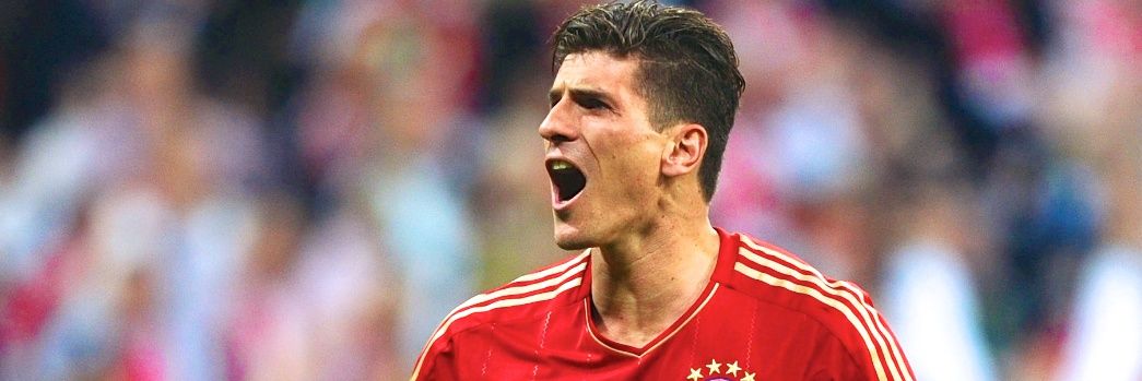 Gomez 🎵 banner