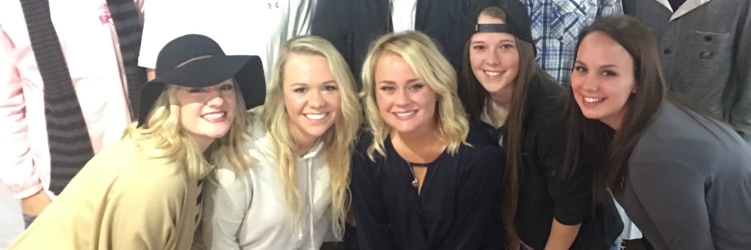 CourtneyShroyer's profile banner image