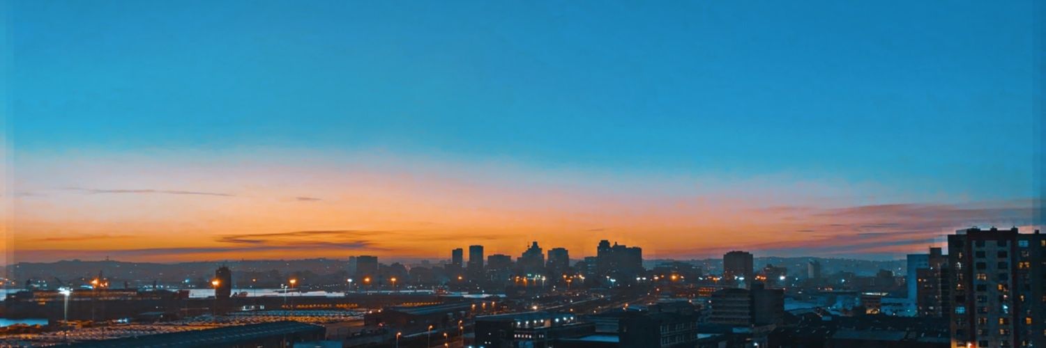 Moedesai7's profile banner image