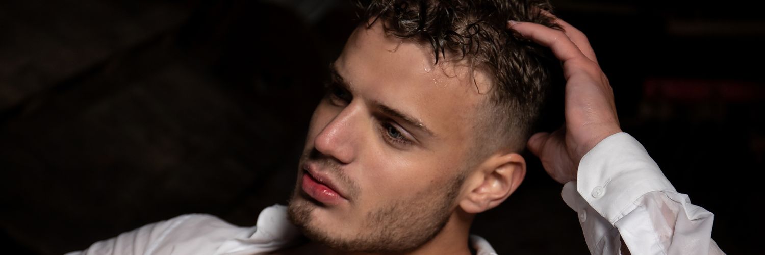 matteocrizzo's profile banner image