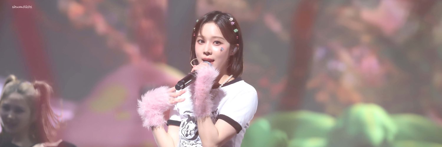 SHUM❄️슌 banner