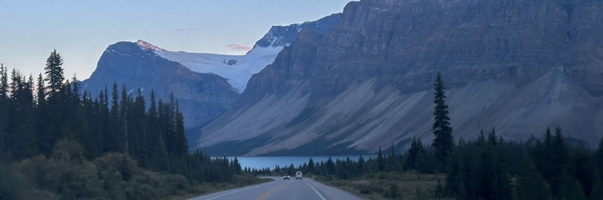 Emanool's profile banner image