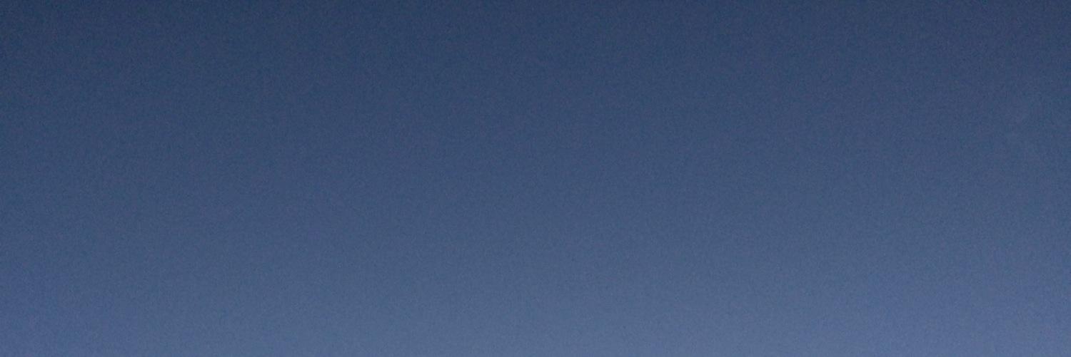 d_computer2013's profile banner image