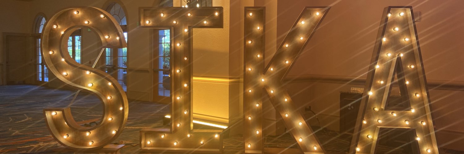 nicole toth banner