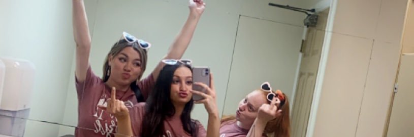 dnelly_xo's profile banner image