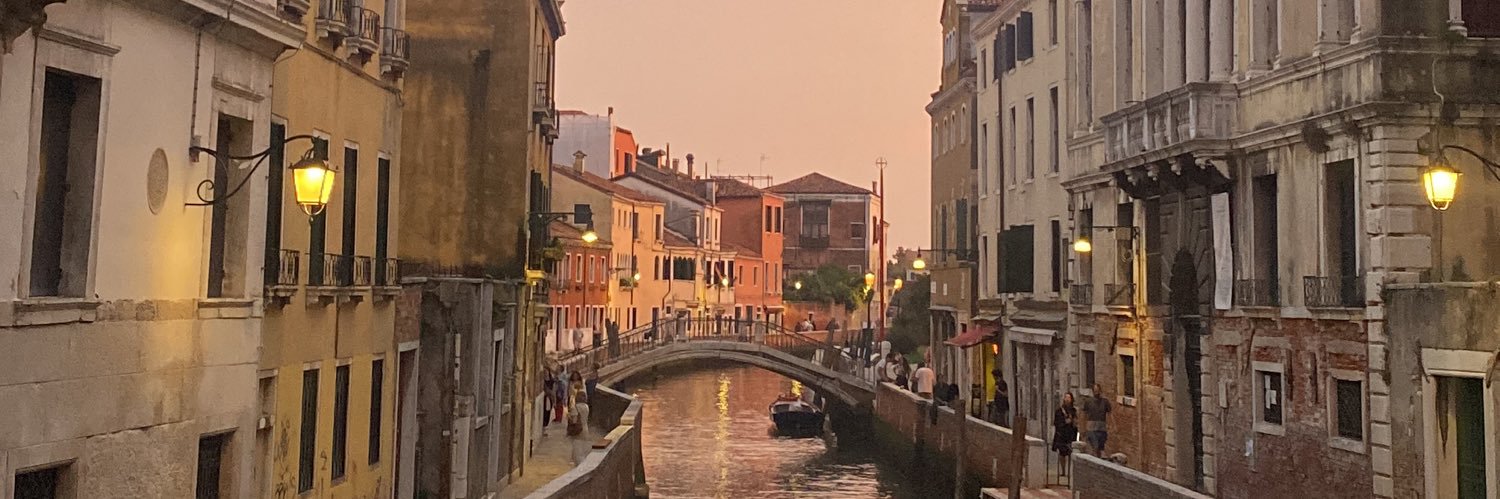 viojacobo's profile banner image