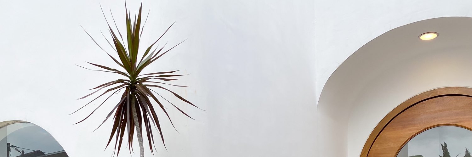 c banner