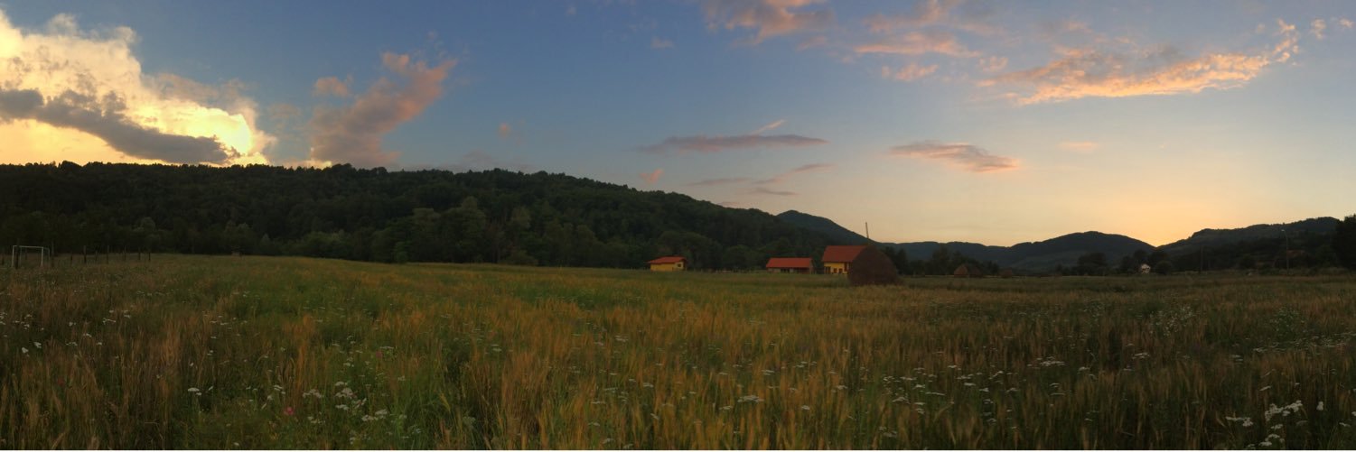 MakayeKey's profile banner image