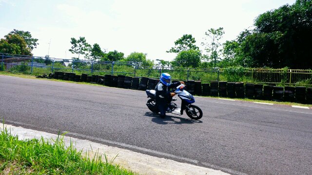 agungbmx's profile banner image