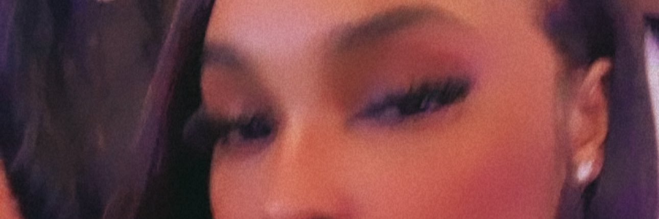hoessluvvnii's profile banner image