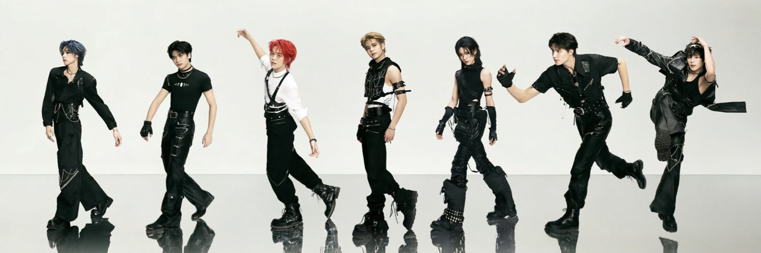 P o i - O ❤️🌻 🌊 banner