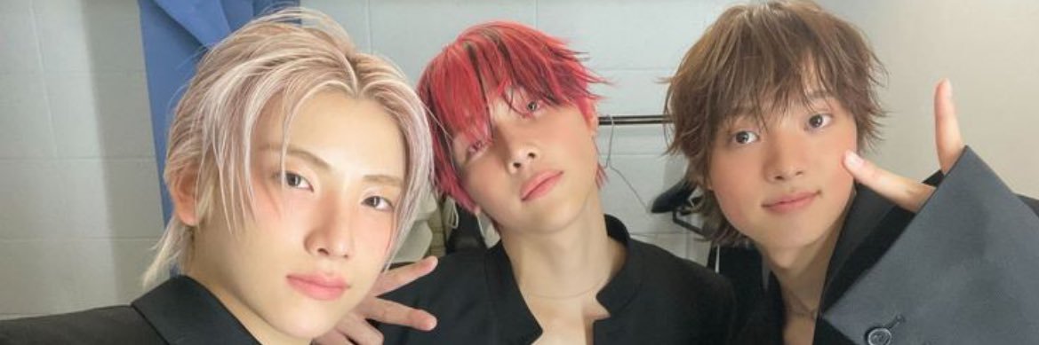 kay is seeing &team!!!!! banner