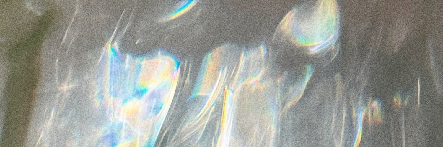 س banner