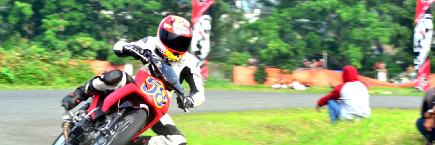 takdirjulianda's profile banner image
