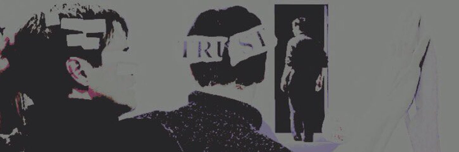 keep your scanners peeled .ᐟ's banner