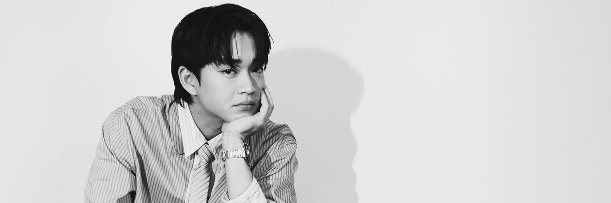 rabotejyu's profile banner image