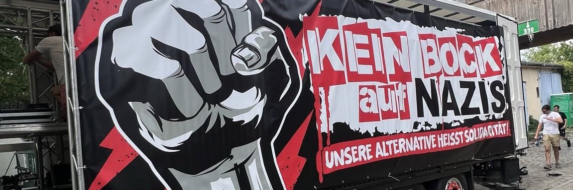 Toni banner