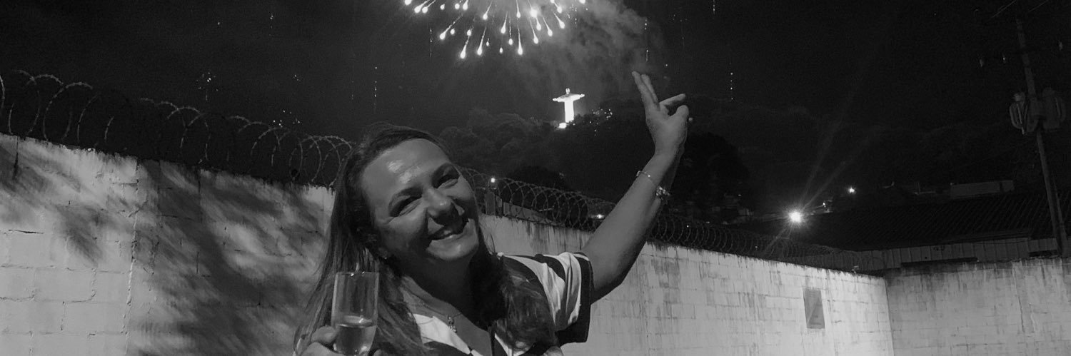 laurabnesi's profile banner image