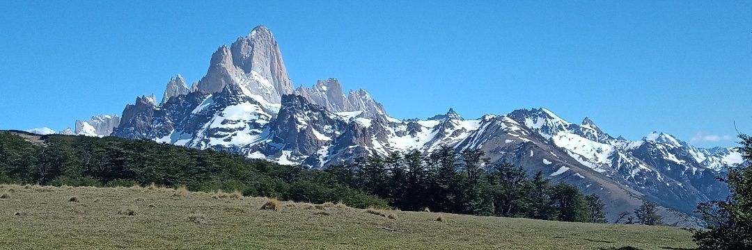 ValeeAllegretti's profile banner image