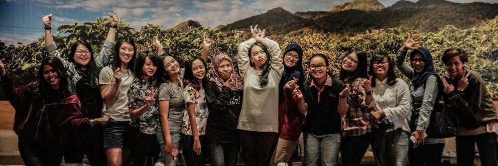 aini_0807's profile banner image