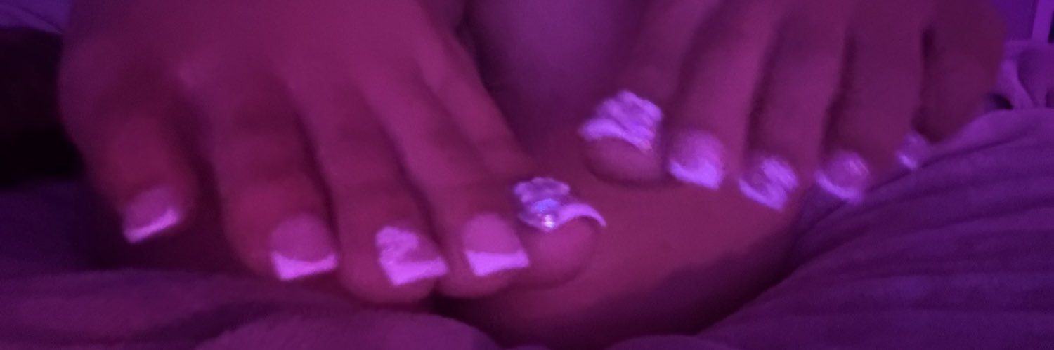 Luxxee1's profile banner image