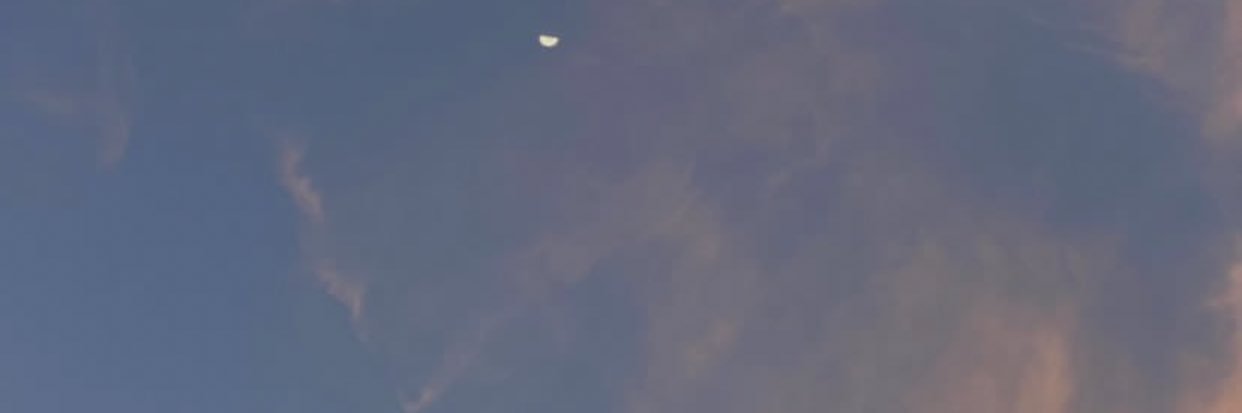 rutipi_'s profile banner image