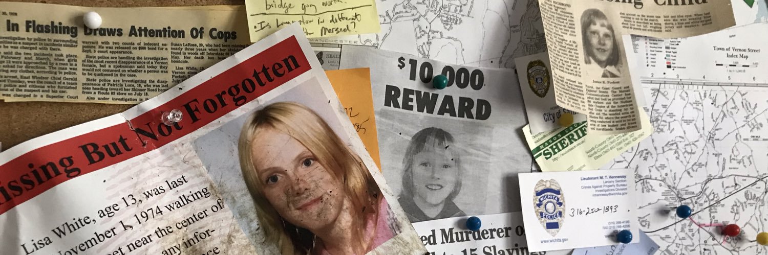 PAPER GHOSTS podcast official page banner