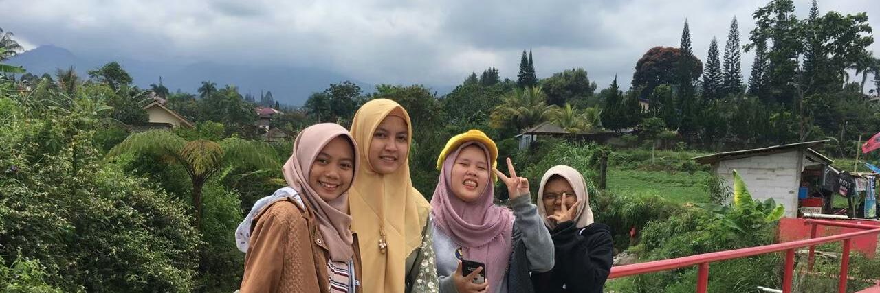 naheradia's profile banner image
