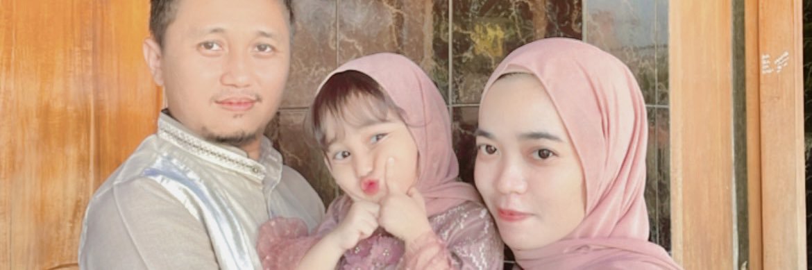 shintahehe's profile banner image