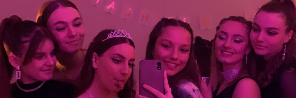 emmaaa banner