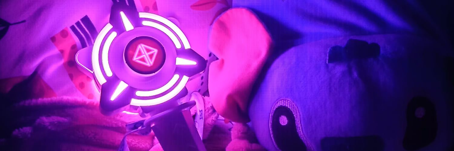 blue_meaway27's profile banner image