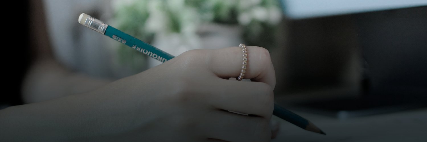 lorevisual's profile banner image