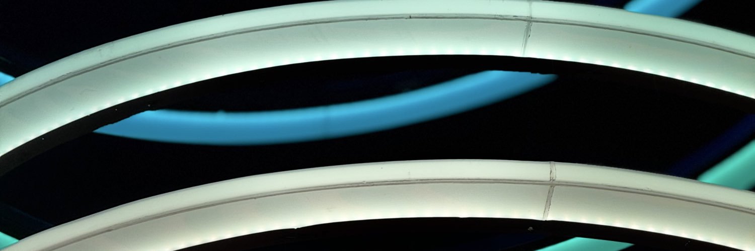 simon banner