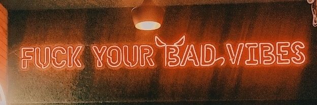 बिल्ली 😼 banner