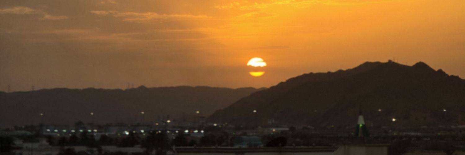 بن لوثر banner