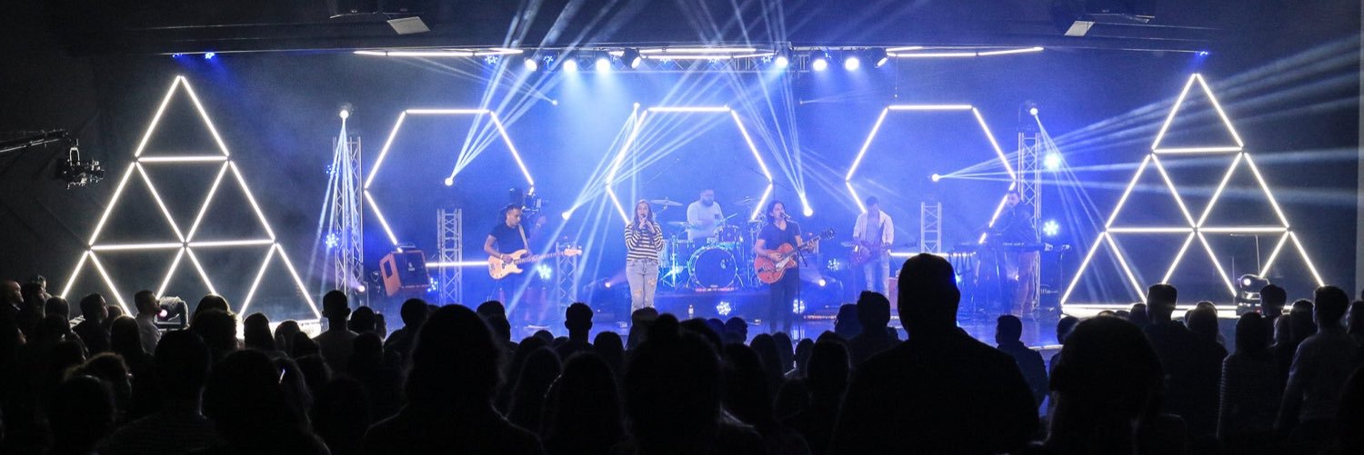 Esteban Solís banner