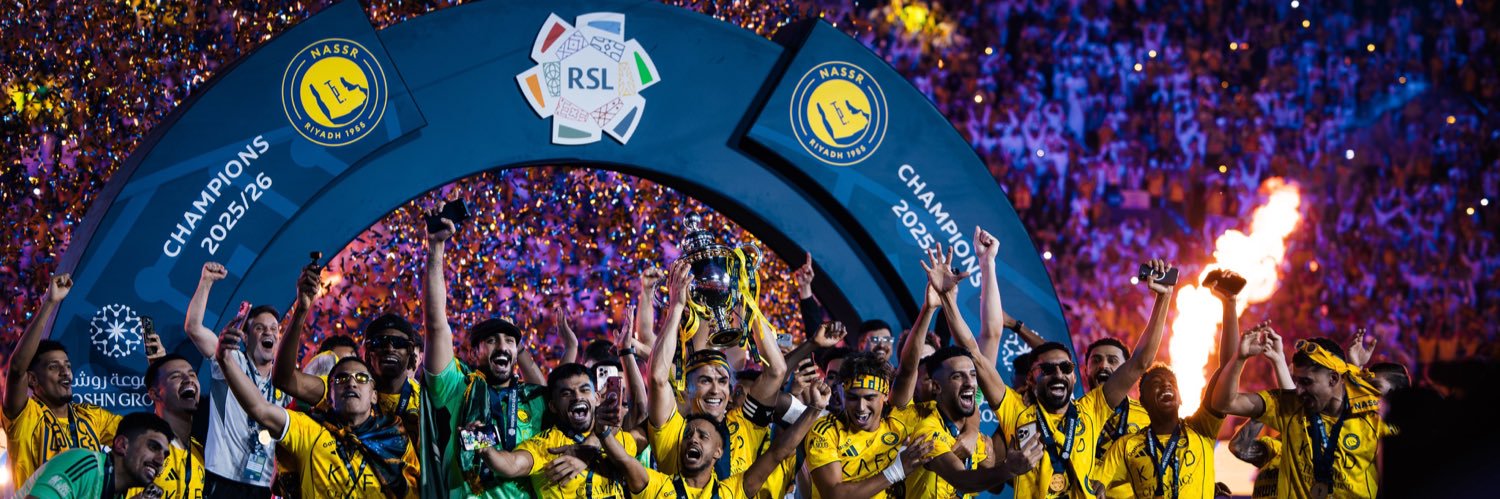 lliii93's profile banner image