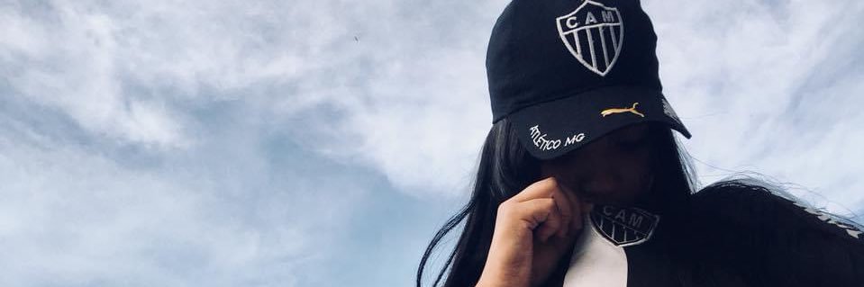 larabernardoo's profile banner image