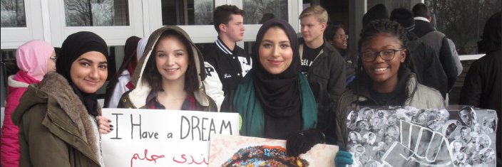 Press & Guide banner